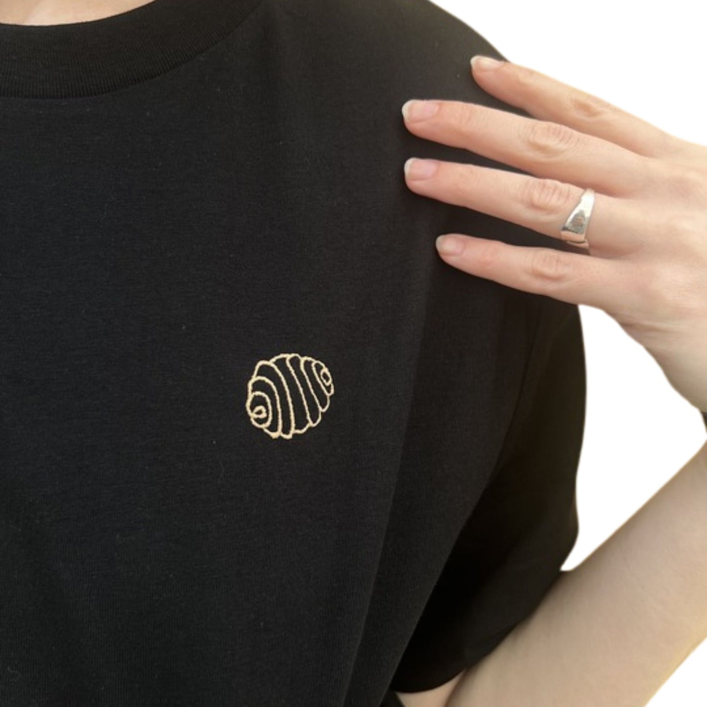 T-Shirt 'Franzbrötchen Outlines'