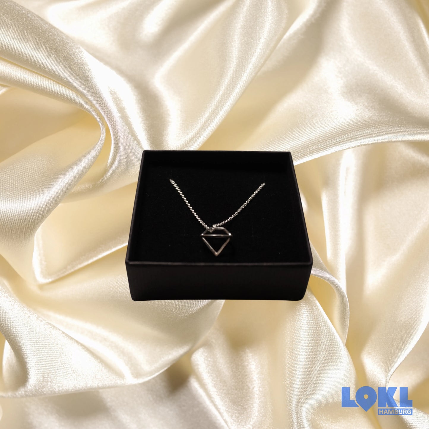 Anhänger 'Brillant 3D' - mit Silberkette